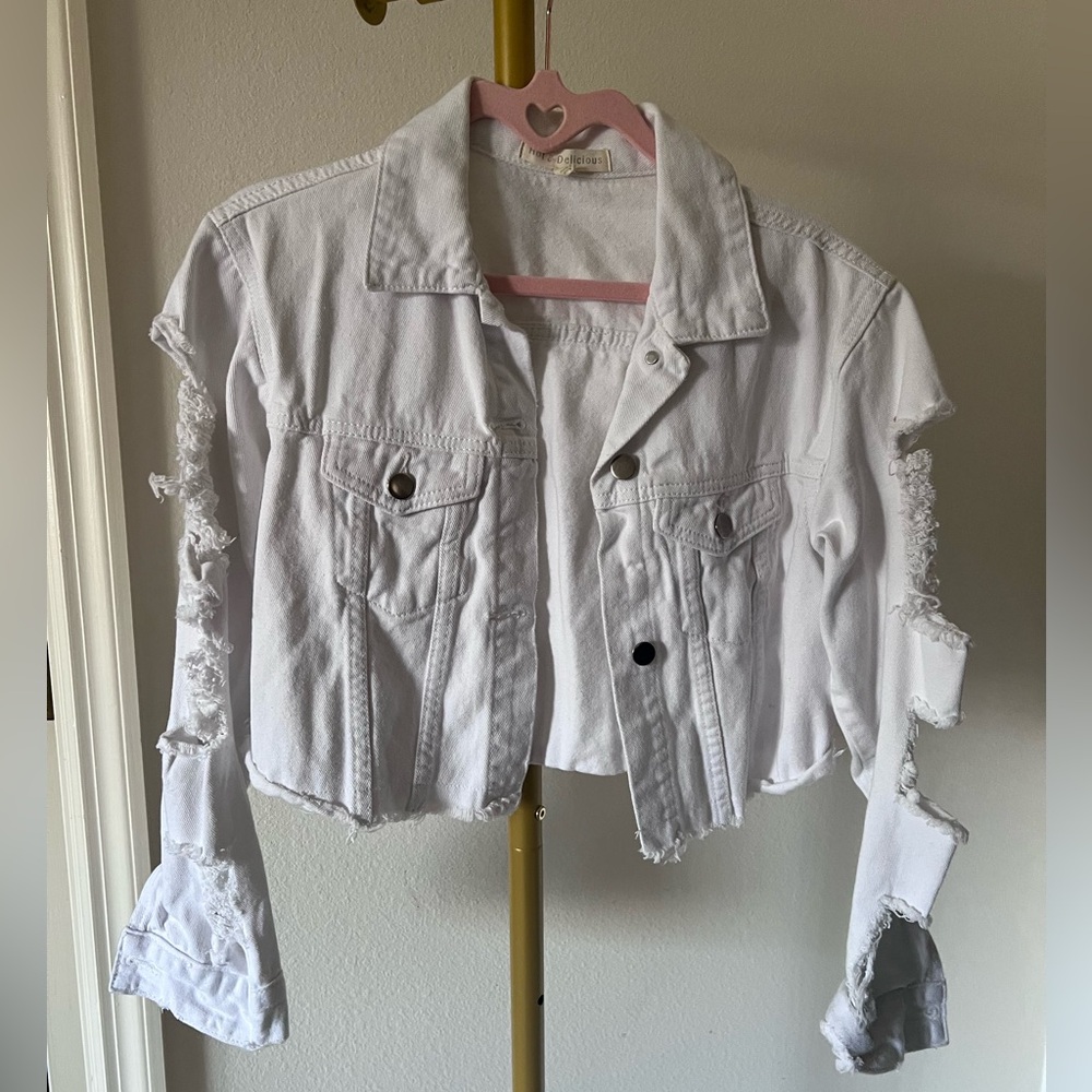 Hot & Delicious White Denim Distressed Crop Jean Jacket Women Med EUC